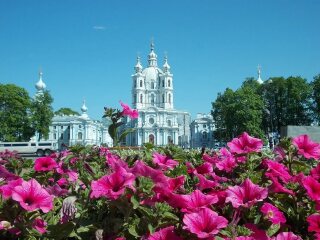 俄羅斯旅游三日游價(jià)格_俄羅斯十一旅游團(tuán)_俄羅斯10日游價(jià)格