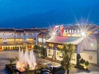 去云南麗江靠譜的旅行團(tuán)_現(xiàn)在去云南麗江旅游多少錢_報(bào)團(tuán)去云南麗江多少錢