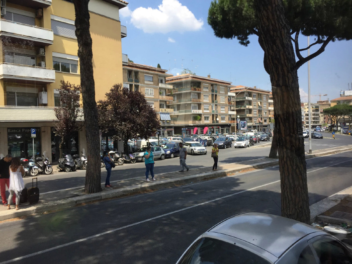 梵蒂冈地图_梵蒂冈 收入来源