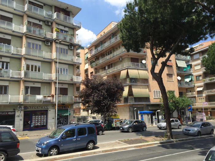 梵蒂冈地图_梵蒂冈 收入来源