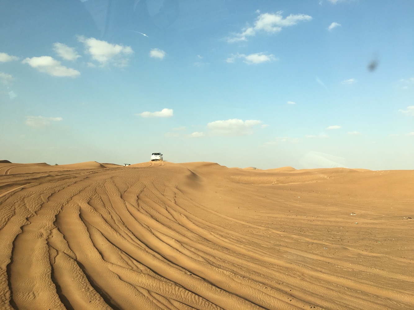 迪拜-沙迦-阿布扎比5晚6日游 EK早航班\/5晚香