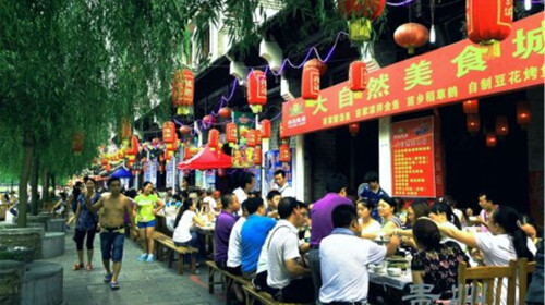 镇远古镇沿河小吃