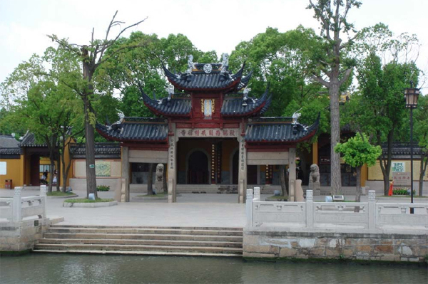 苏州资讯攻略 从西园戒律寺到尚湖线路图_从西园戒律寺到尚湖市内交通