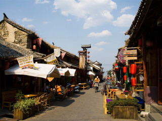 云南大理麗江游跟團(tuán)_云南大理麗江組團(tuán)旅游_云南大理麗江報(bào)團(tuán)旅游多少錢