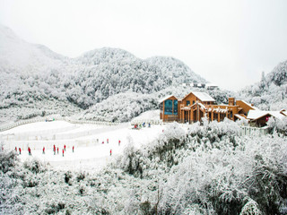 金佛山滑雪场