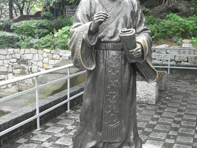 利玛窦传教士雕像