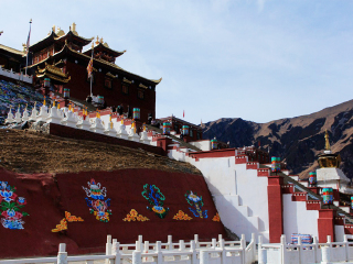 稻城亚丁旅游苏梅岛_稻城亚丁旅游团价格多少_深圳去稻城亚丁旅游费用