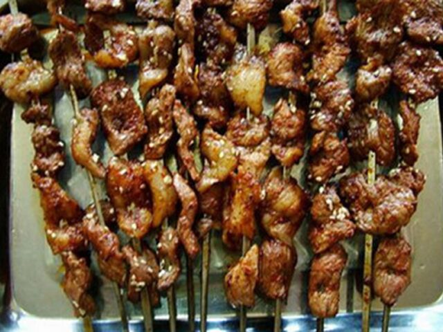 <西宁-塔尔寺-青海湖-茶卡盐湖-贵德阿什贡地质公园-黄河少女广场5日游