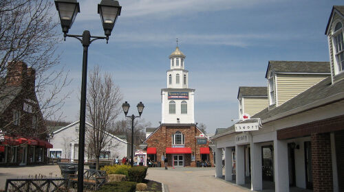 http:\/\/www.tuniu.com\/tour\/210257803