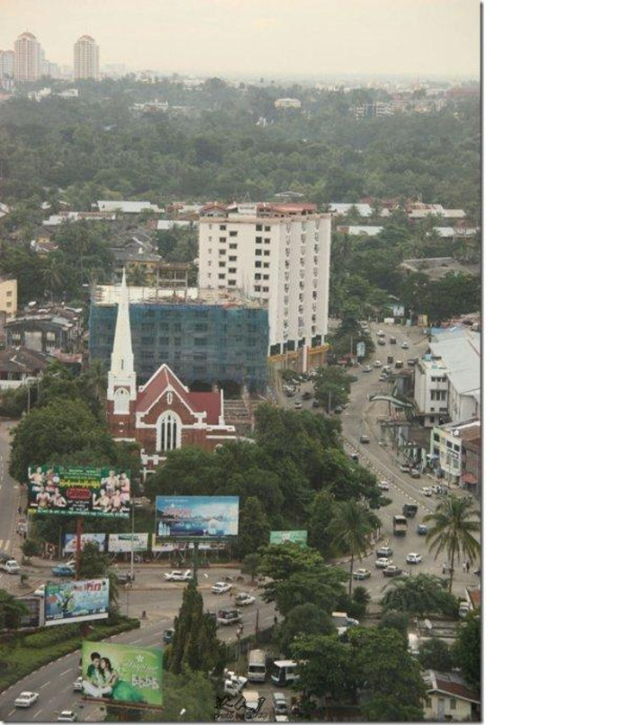 原点,所有观光客都应该认住它从苏雷塔向北的这一条路,sule pagoda rd