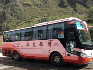 怎么去四川九寨溝旅游_四川九寨溝旅游價(jià)格_四川九寨溝報(bào)團(tuán)多少錢