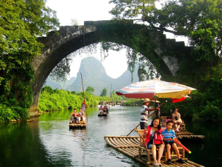 桂林旅游大約多少錢_桂林旅游團(tuán)報(bào)價(jià)_幾月份去桂林最便宜