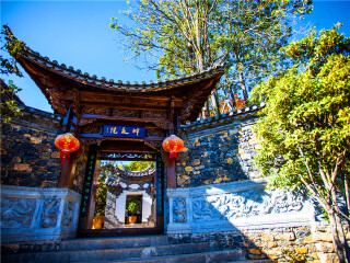 香格里拉旅行团_香格里拉11日游跟团多少钱_国旅香格里拉旅游报价