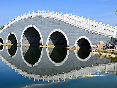 海宝塔—桥