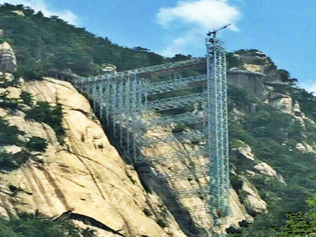 天堂寨观光电梯