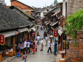 贵州黄果树旅游必须_广州到贵州黄果树旅游_去贵州黄果树旅游哪家好