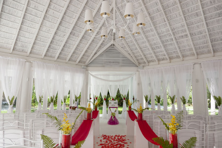 定制包团游,马代高端精选岛屿 莉莉岛\/中央格兰