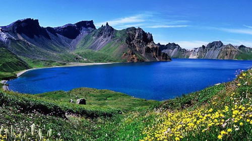 2,天山天池景区内,还有一个马牙山风景区,游客参观自愿,导游不推荐.