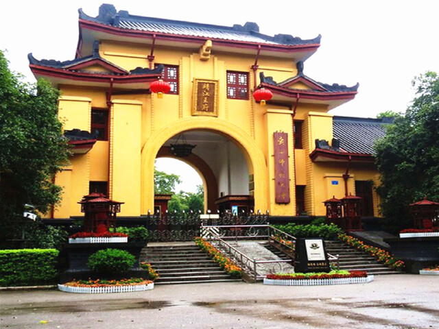 <桂林山水-龙脊梯田-阳朔-德天-明仕田园-北