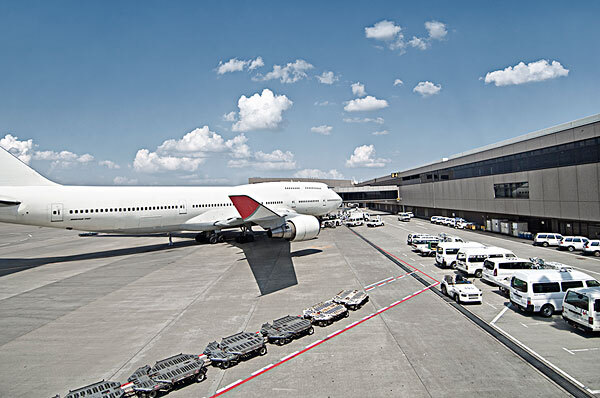 乌拉特中旗到阿布扎比旅游_乌拉特中旗到阿布