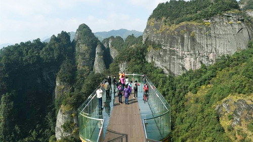  桂林资源丹霞地貌天门山-资源风雨桥1日游>丹霞画境畅然神游 免费