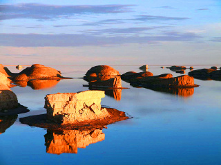 去青海跟团旅行_青海旅游哪儿好_出发到青海旅游