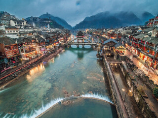 湖南張家界游跟團(tuán)多少錢_深圳到湖南張家界旅游報(bào)價(jià)_湖南張家界旅游最佳路線