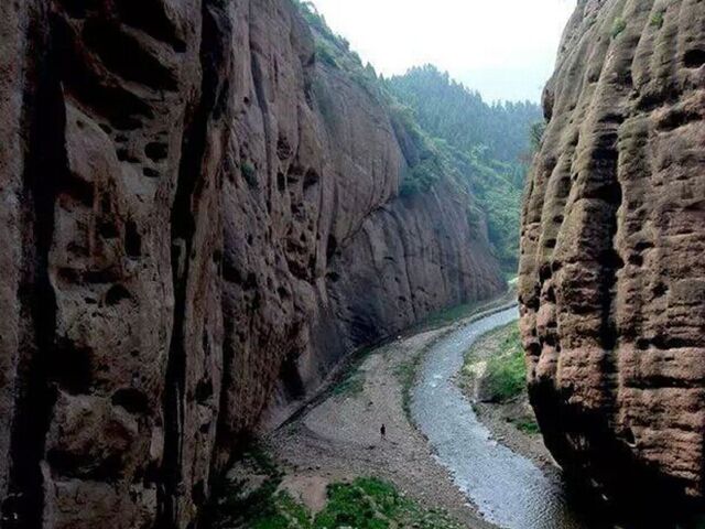 景点 · 灵宝峡 游玩时长:约1小时 灵宝峡旅游