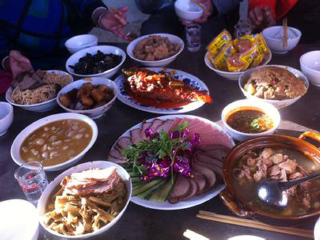 云南香格里拉旅游費(fèi)用_國慶云南香格里拉游價(jià)格_云南香格里拉報(bào)團(tuán)旅游多少錢