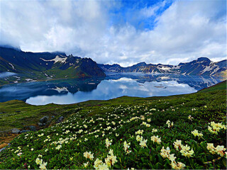 去東北長(zhǎng)白山游要多少錢(qián)_東北長(zhǎng)白山旅游大概多少錢(qián)_東北長(zhǎng)白山旅行跟團(tuán)