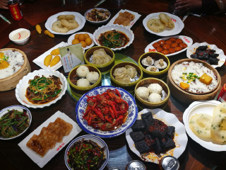 湖南旅行跟團_到湖南旅游多少錢_湖南高端品質(zhì)旅游團