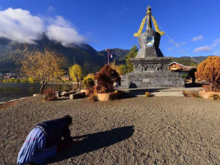 去云南玉龍雪山報(bào)團(tuán)多少錢_現(xiàn)在到云南玉龍雪山旅游多少錢_旅游團(tuán)云南玉龍雪山