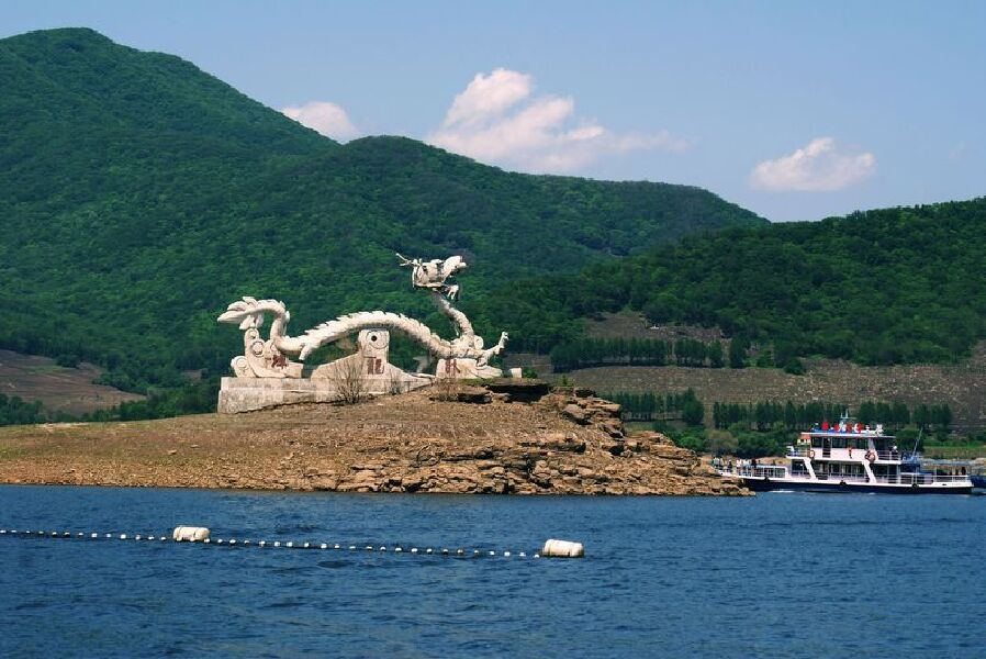  吉林松花湖风景区-游船自驾2日游>宿万科松花湖度假区 西武王子大