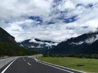 西藏拉薩旅行跟團(tuán)_2021去西藏拉薩旅游團(tuán)報(bào)價(jià)_西藏拉薩旅游價(jià)格