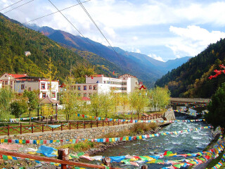 四川成都九月旅游_四川成都旅游價格_報團(tuán)去四川成都多少錢