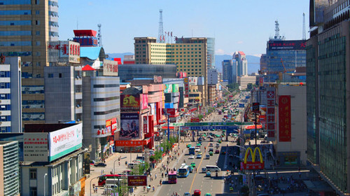 内蒙古呼和浩号 包头是内蒙古的制造业,工业中心及城市,呼