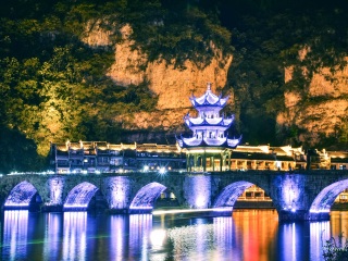 貴州旅游花多少錢_貴州九月旅游_貴州游跟團多少錢