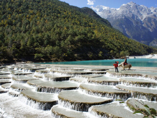 云南玉龍雪山游 旅行團_去云南玉龍雪山旅游_以往國慶云南玉龍雪山游價格