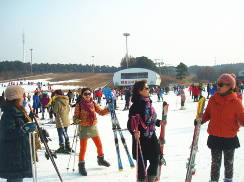 沈阳棋盘山滑雪场