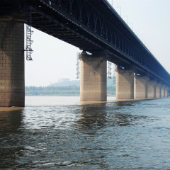 武汉长江大桥的#旅图换旅费# #建筑#