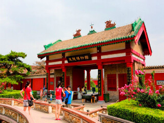 上西安兵马俑-华清池旅游多少钱_报团旅游去西安兵马俑-华清池_西安兵马俑-华清池旅游行程单