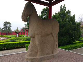 上西安兵马俑-华清池旅游多少钱_报团旅游去西安兵马俑-华清池_西安兵马俑-华清池旅游行程单