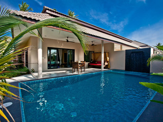 芭提雅独栋别墅(  thai thani pool villa ,phananan pool villa或