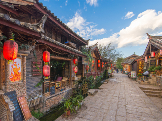 云南大理麗江游跟團(tuán)_云南大理麗江組團(tuán)旅游_云南大理麗江報(bào)團(tuán)旅游多少錢