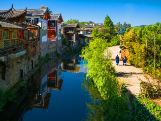 云南大理麗江游跟團(tuán)_云南大理麗江組團(tuán)旅游_云南大理麗江報(bào)團(tuán)旅游多少錢