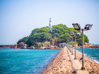 跟團(tuán)青島旅游價格表_旅游去青島_去青島游怎么省錢