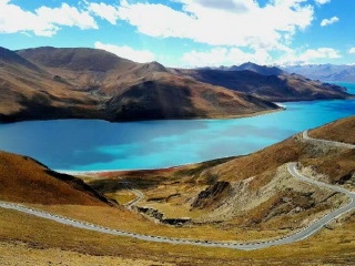 西藏游花多少錢_西藏跟團還是自由行_西藏旅游一次多少錢