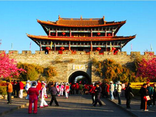 廣州云南麗江旅游團(tuán)_云南麗江組團(tuán)旅游_到云南麗江旅游