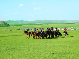 8月内蒙古呼伦贝尔旅游_去内蒙古呼伦贝尔靠谱的旅行团_旅行团内蒙古呼伦贝尔游