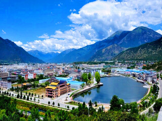 西藏拉薩旅游跟團(tuán)需多少錢_西藏拉薩旅游團(tuán)報(bào)價(jià)2021_旅行團(tuán)西藏拉薩游